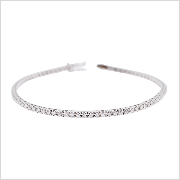 Bracciale tennis in oro bianco con diamanti naturali